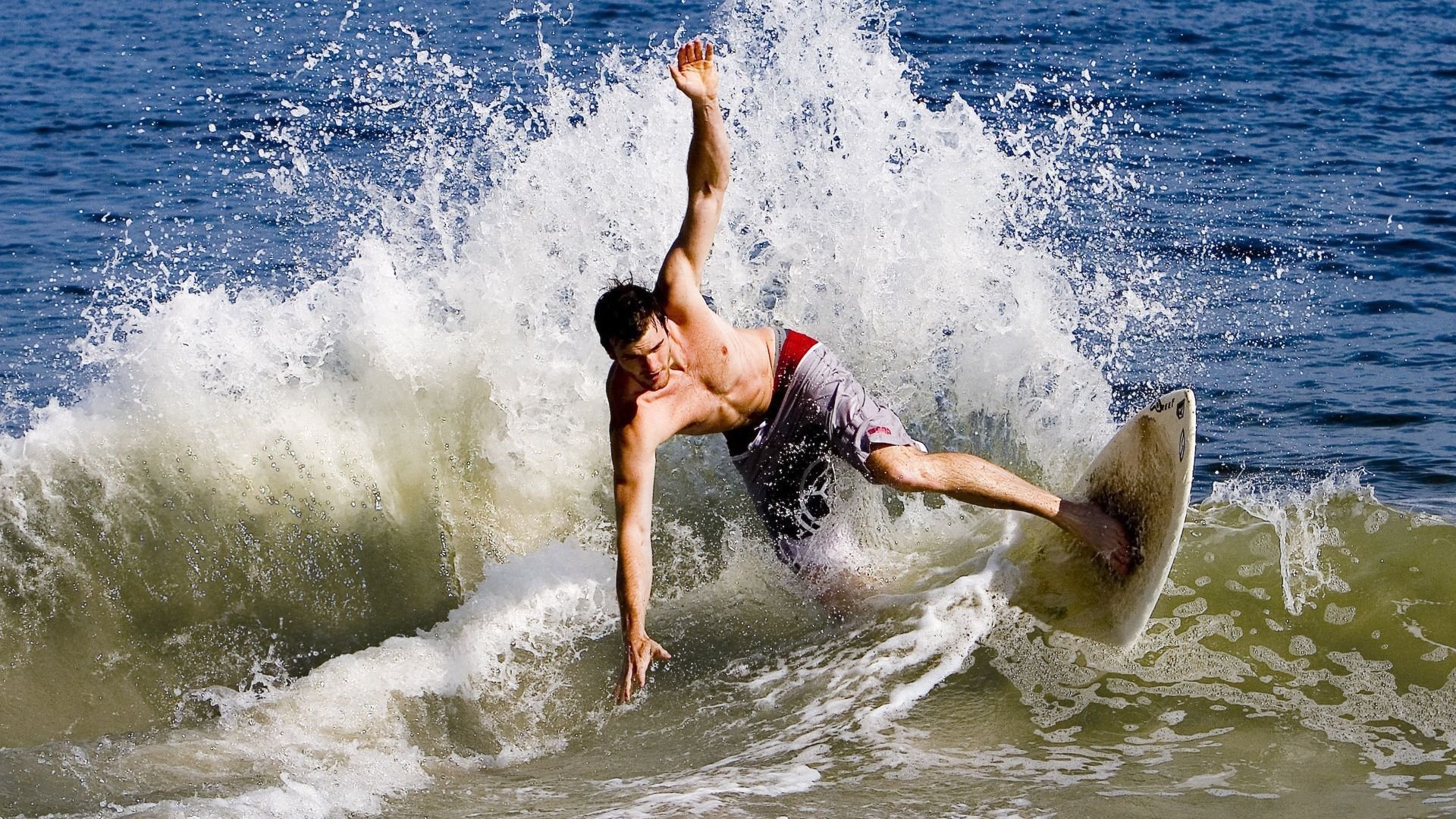 马德里竞技对阵毕尔巴鄂，法比尼奥的教科书，定义了现代中场之争