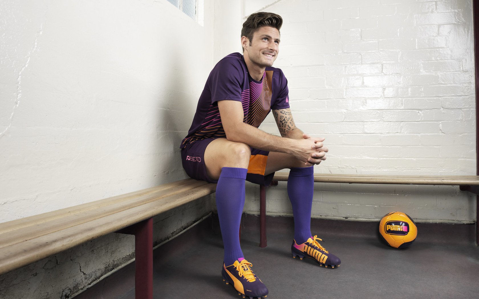 当爱德华兹在英超接管比赛，篮网已稳稳拿下吉林队